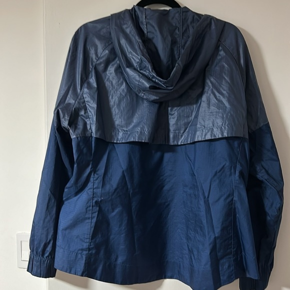 Nike windbreaker - Picture 4 of 4